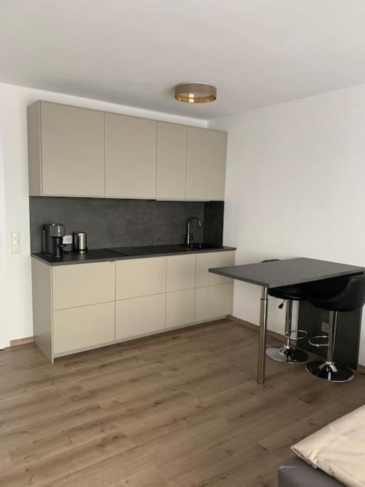 Eine Gemuetliche Einzimmerwohnung Ostfildern Ngoại thất bức ảnh